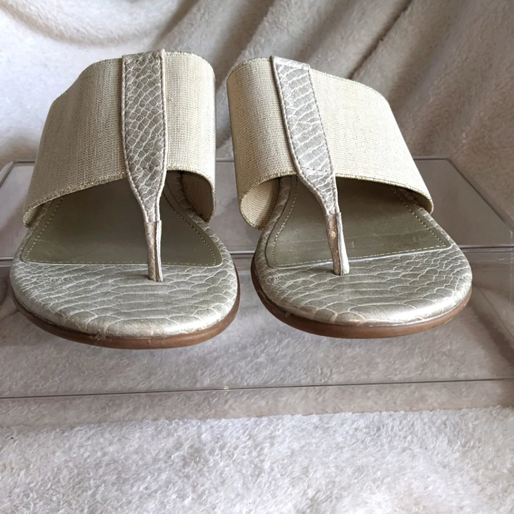 Women's East5th Cream Snakeskin pattern & soft gold low heel slip on’s | Size 10